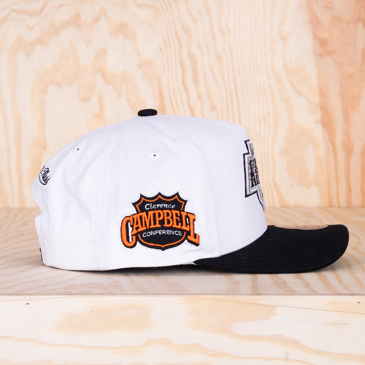 Mitchell & Ness Los Angeles Kings A-frame Cap Black/White