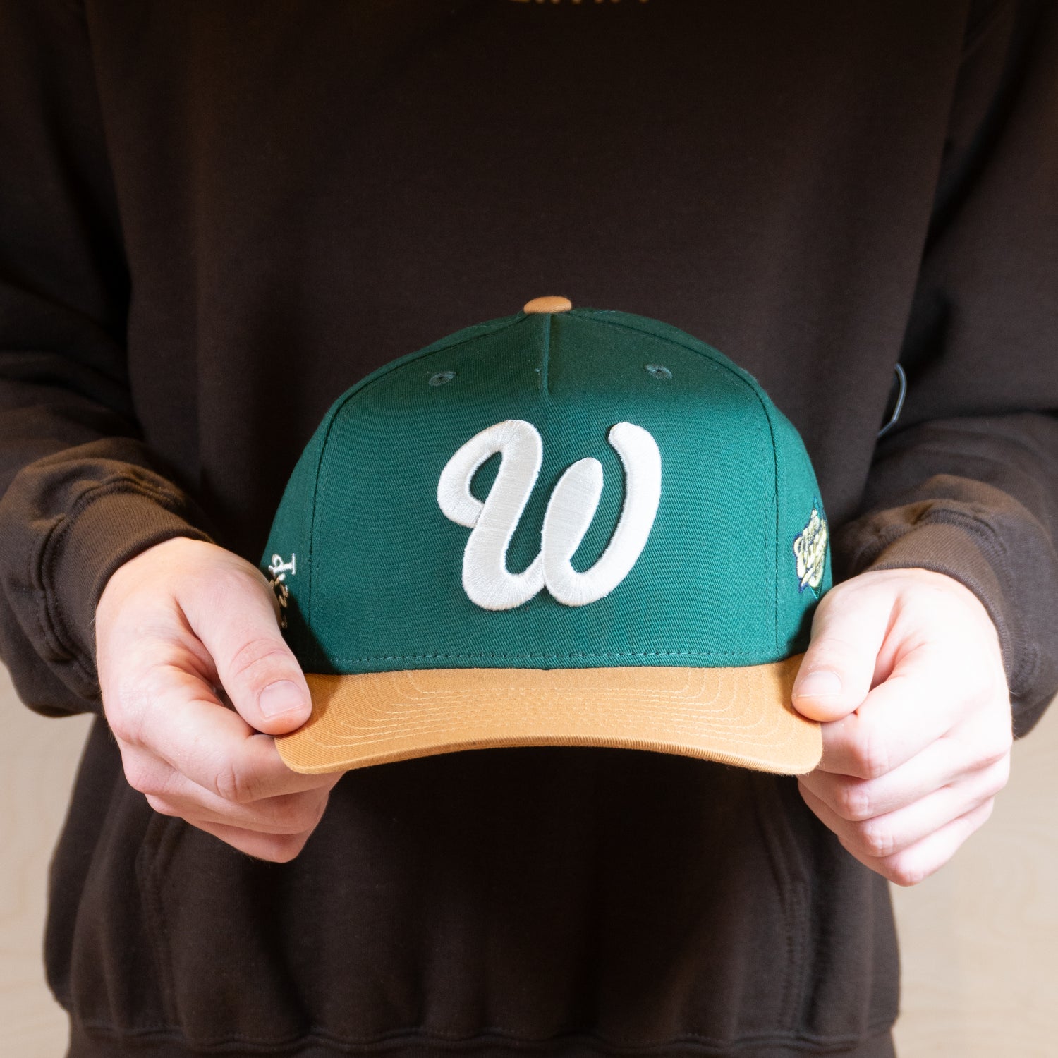 Ca'put Letter W Cap Green