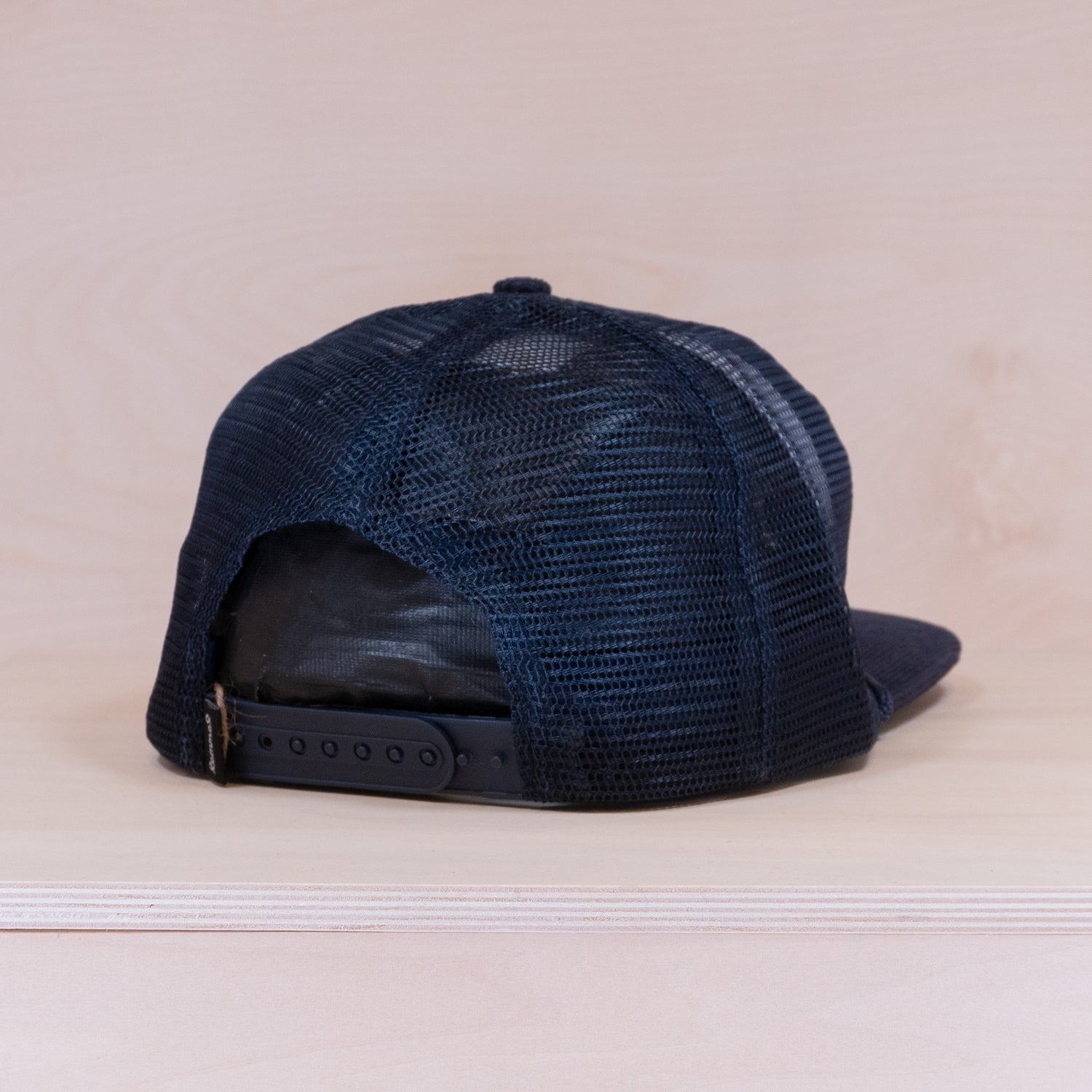 Lemmel Eldpanna Trucker Cap Navy Blue