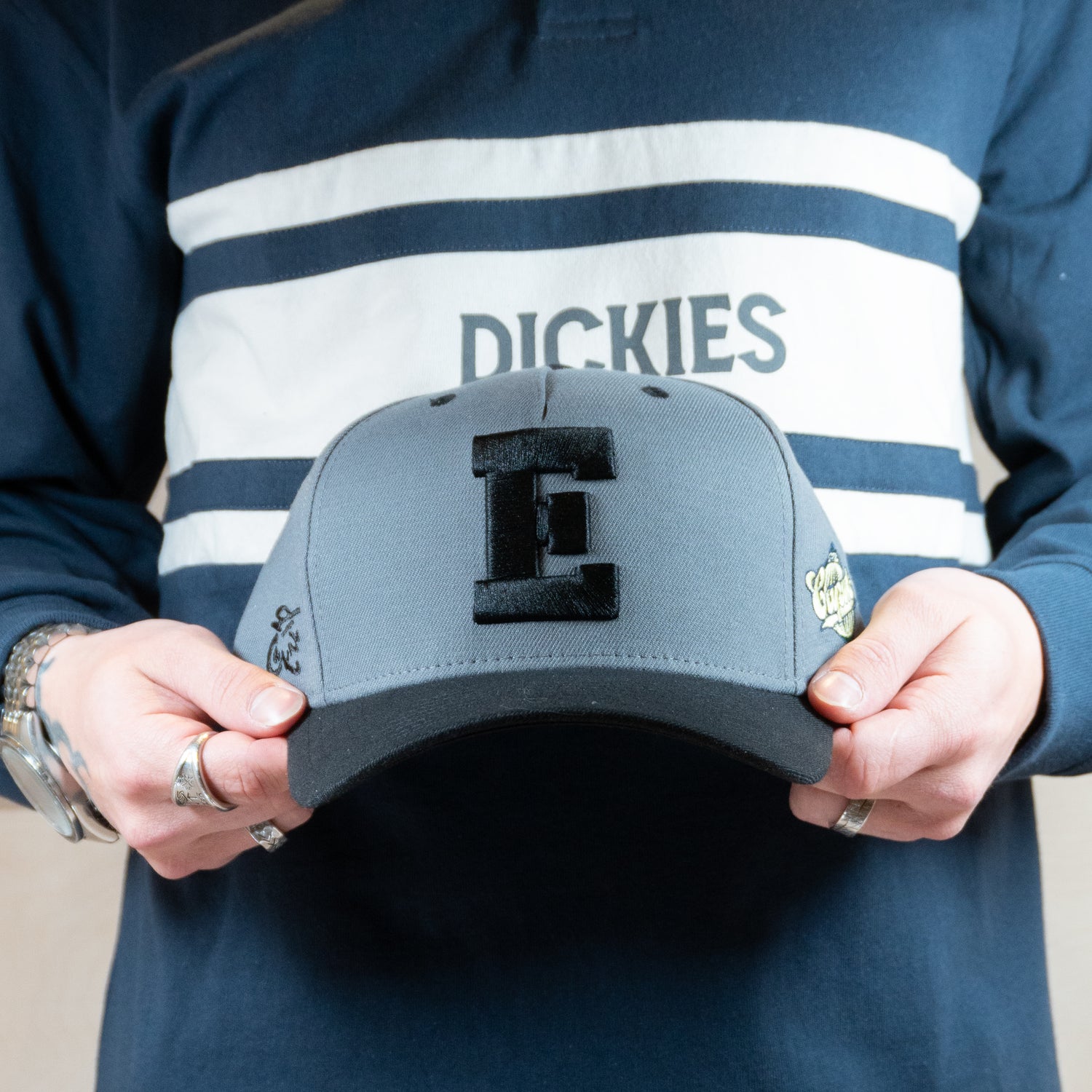 Ca'put Letter E Cap Grey/Black