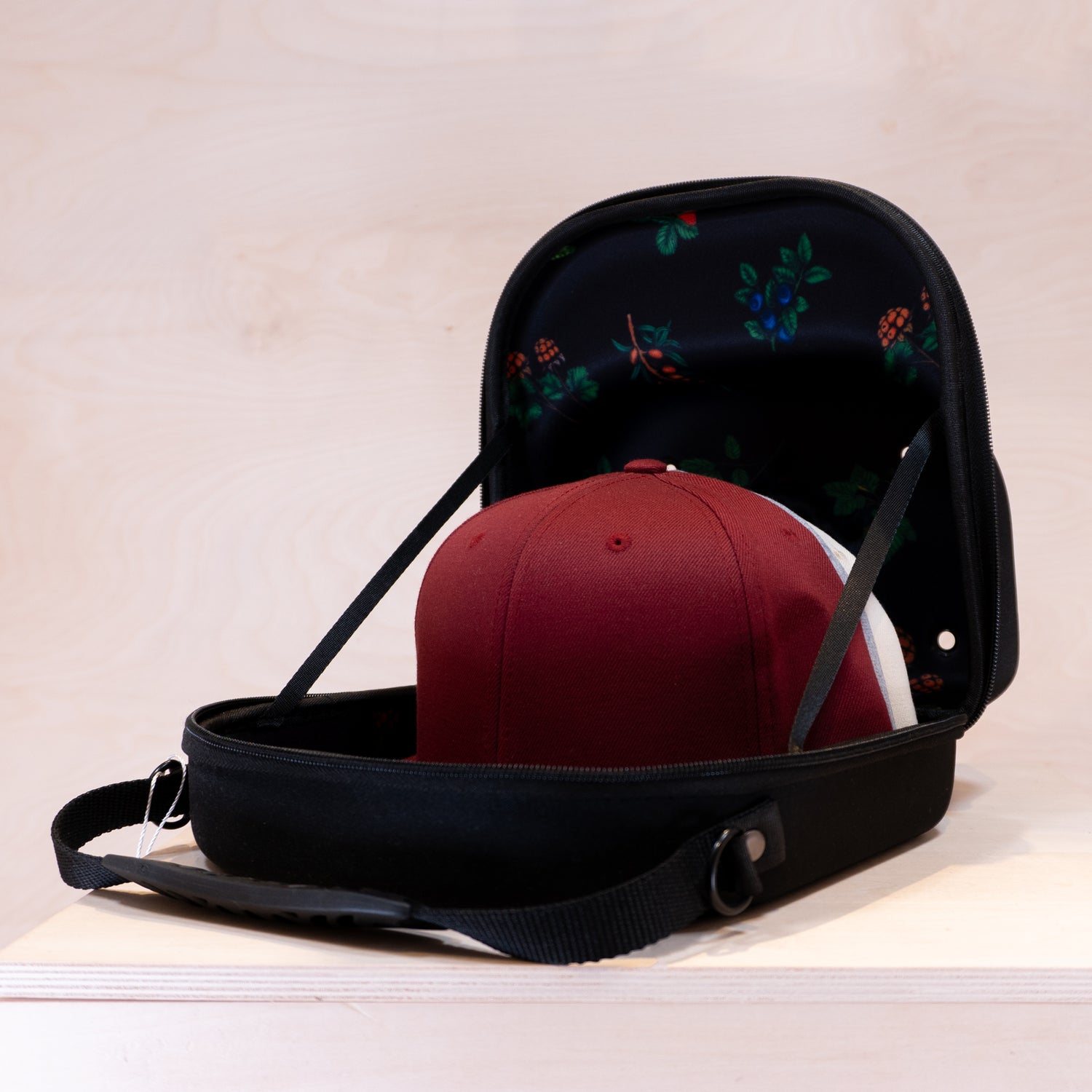 Sqrtn CB Kepsväska 3 PCS Black