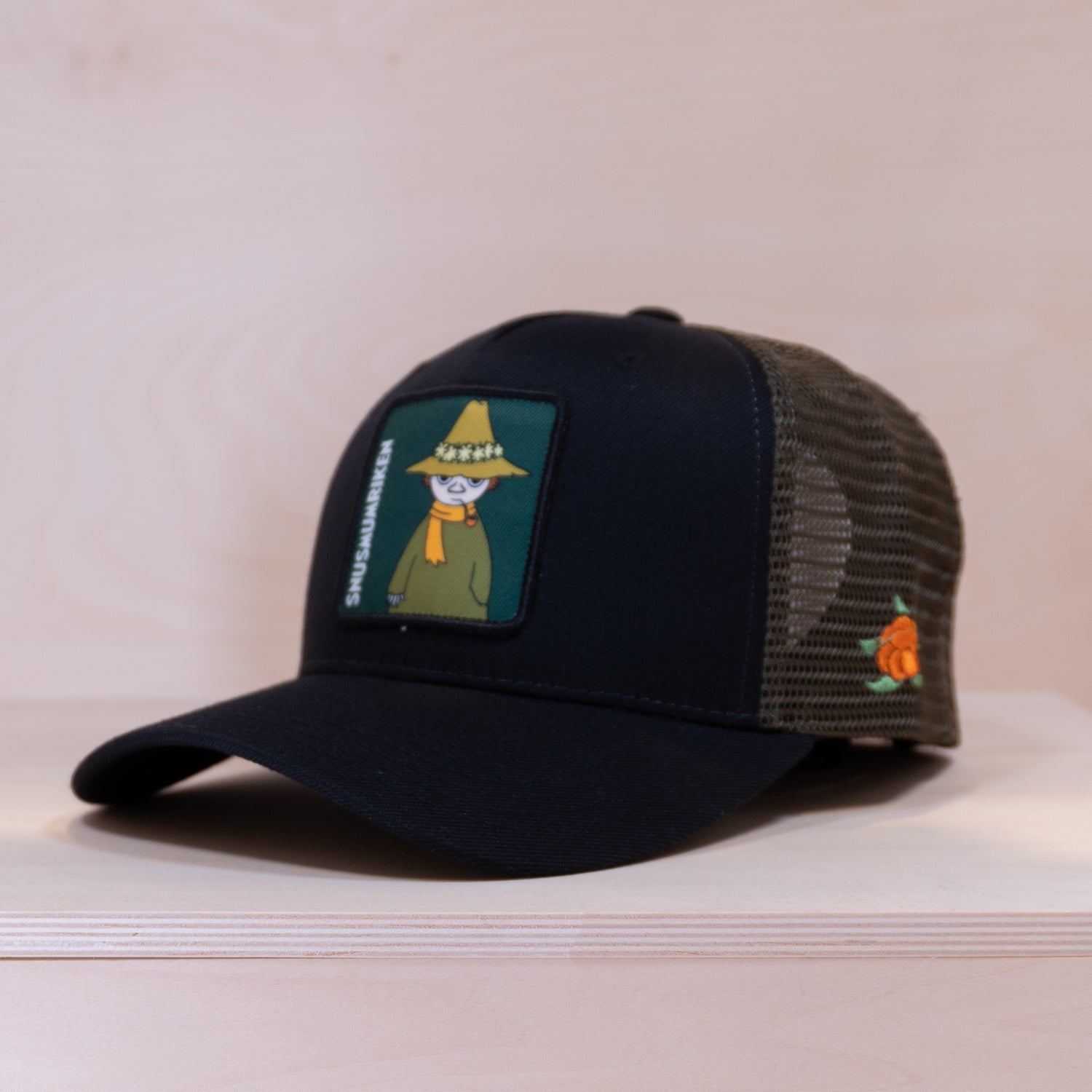 Sqrtn Snufkin Trucker Cap Black