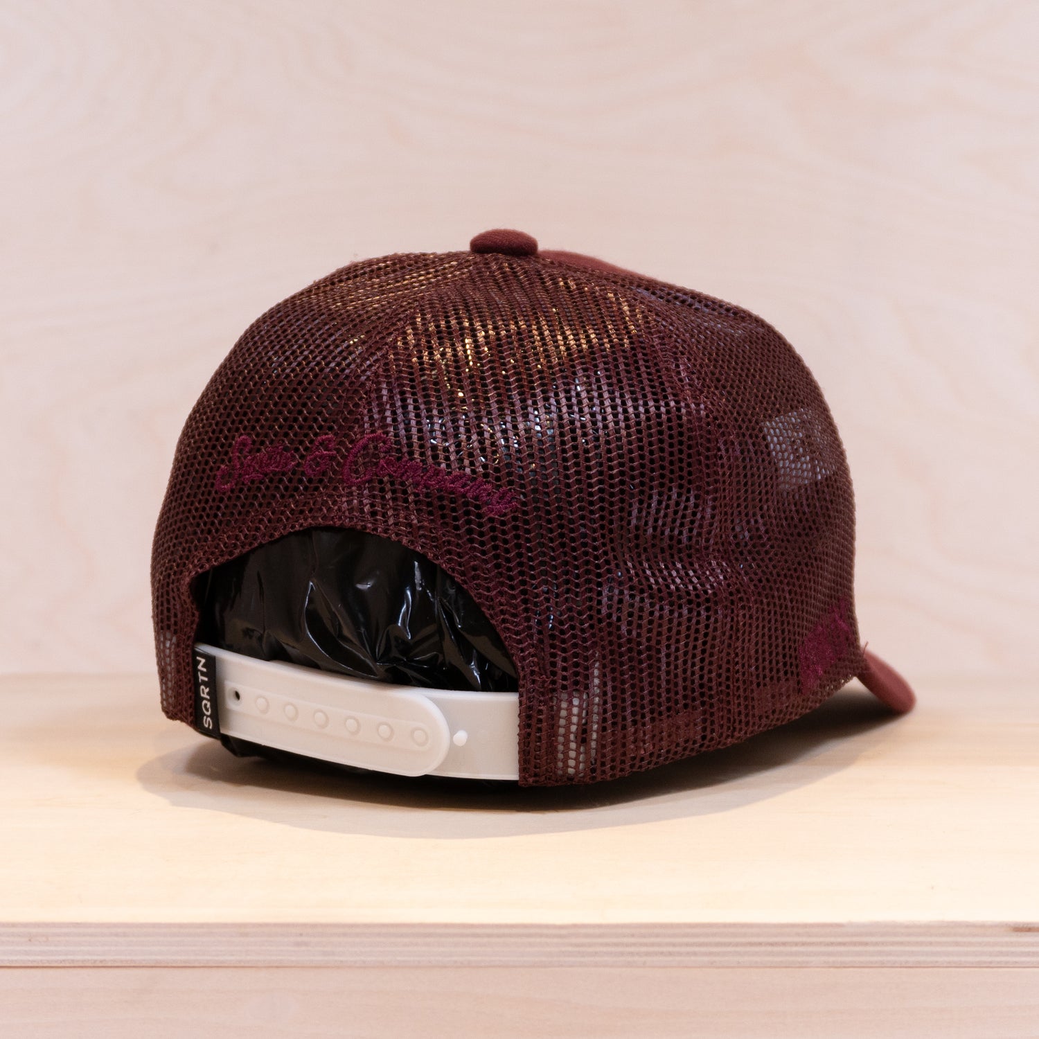 Sqrtn Umbrella Kids Trucker Cap Mumin Burgundy