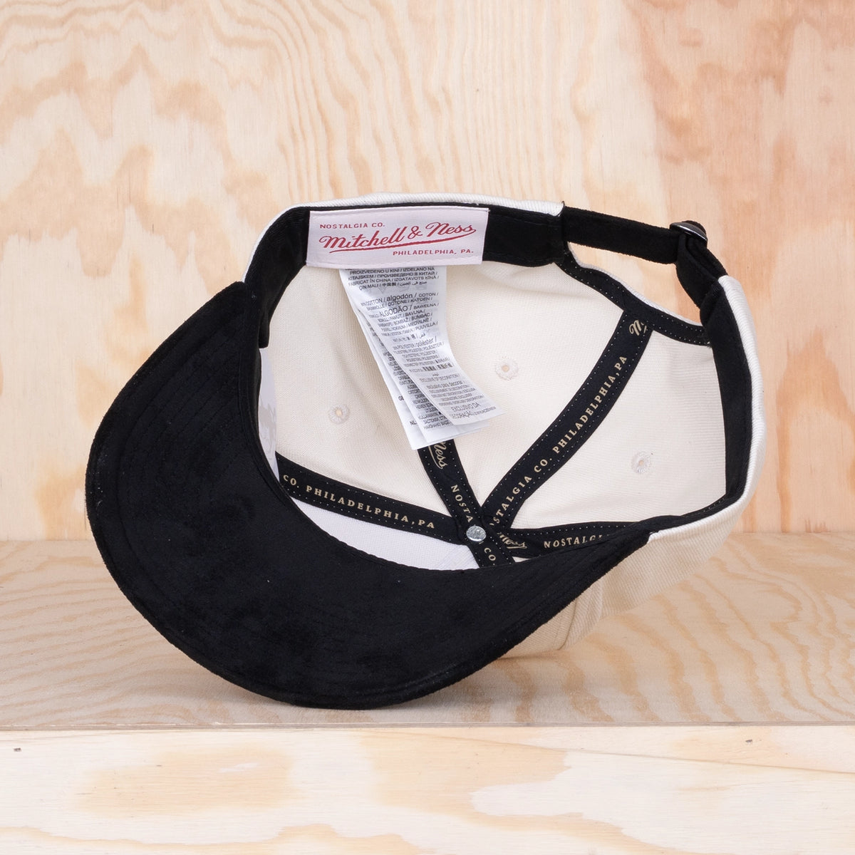 Mitchell & Ness Luxury Script Pro Pinch Own Brand Cream/Black