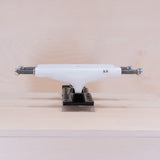 Metal trucks 5.5 White / Black - Pro Quality (Set)