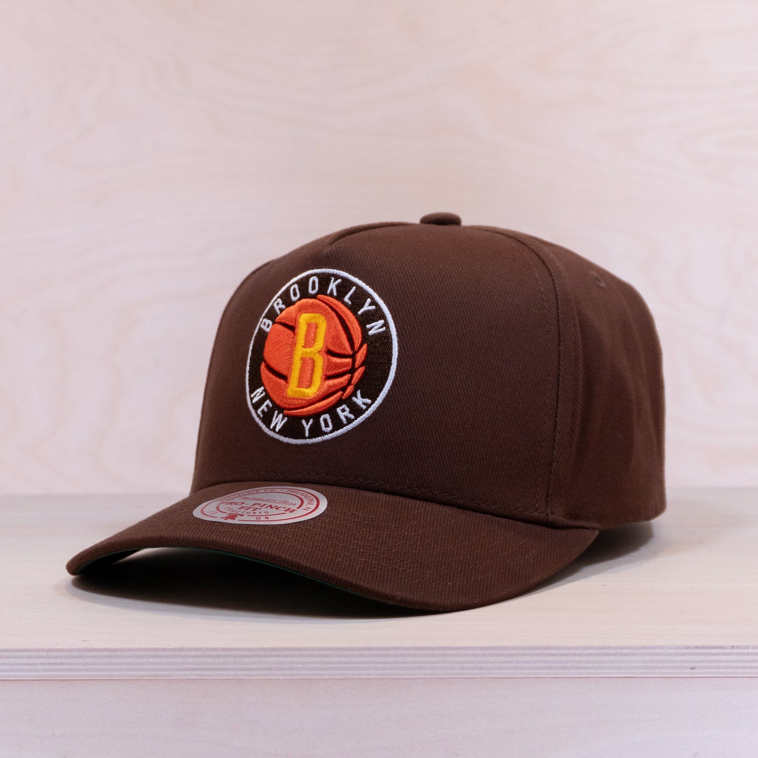 Mitchell & Ness Chestnut Peak Pro Pinch Snapback Cap Brown