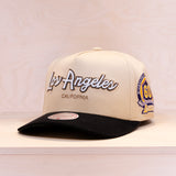 Mitchell & Ness La Script 2.0 Pro Crown Black/Sand