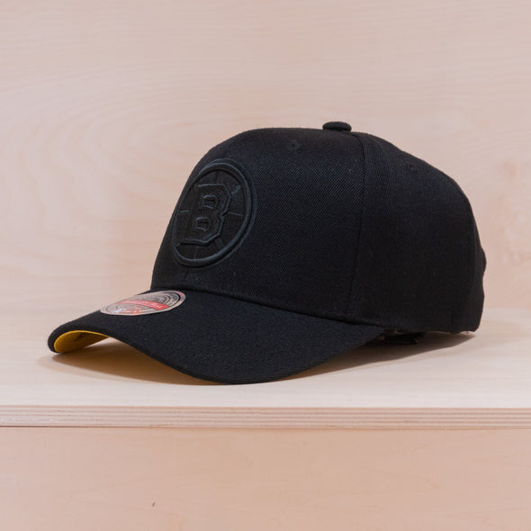 Mitchell & Ness NHL Anniversary Patch Snapback Boston Bruins Black