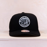 Mitchell & Ness Patches Exclusive Chicago Black Hawks Pro Crown Cap Black