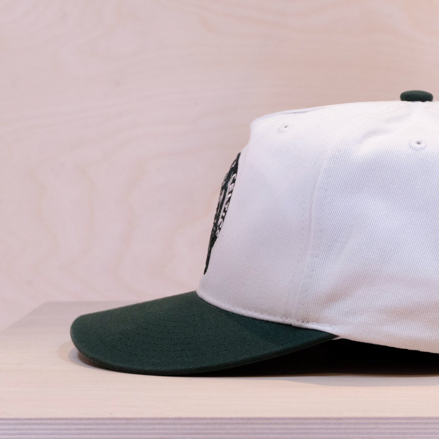 Mitchell & Ness Side Script Caddy Fit Cap White/Green