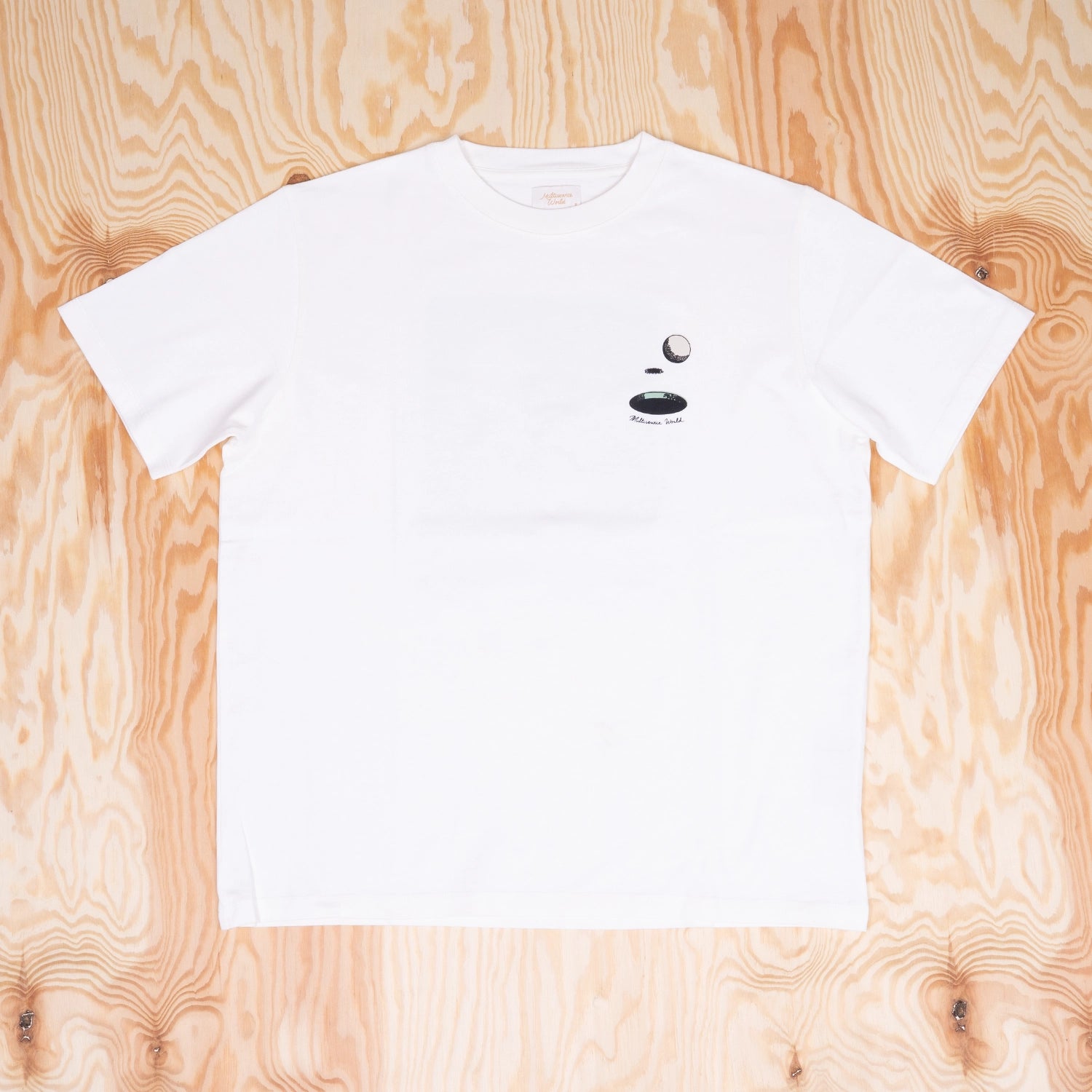 Multi service Back in Eighteen Tee Bright White