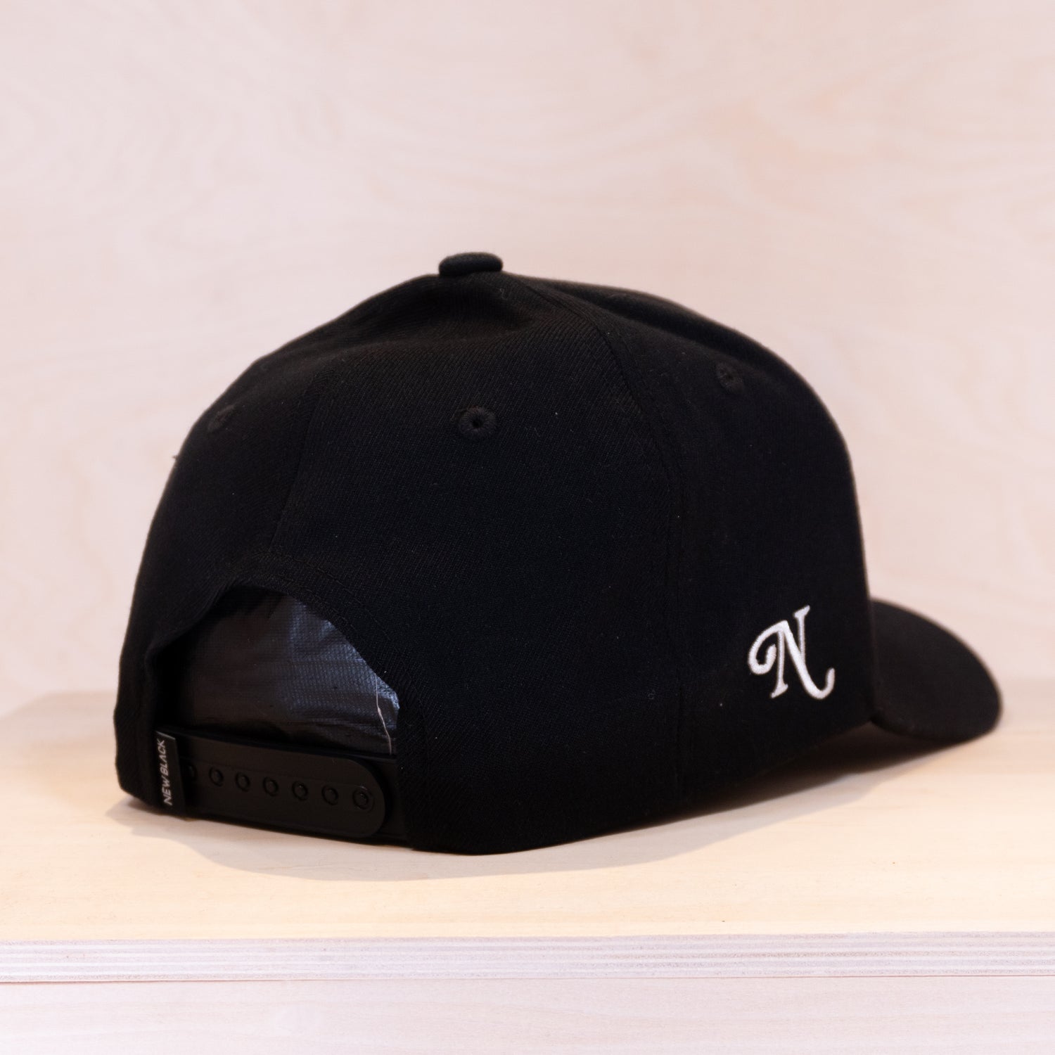 New Black Box 120 Cap Black