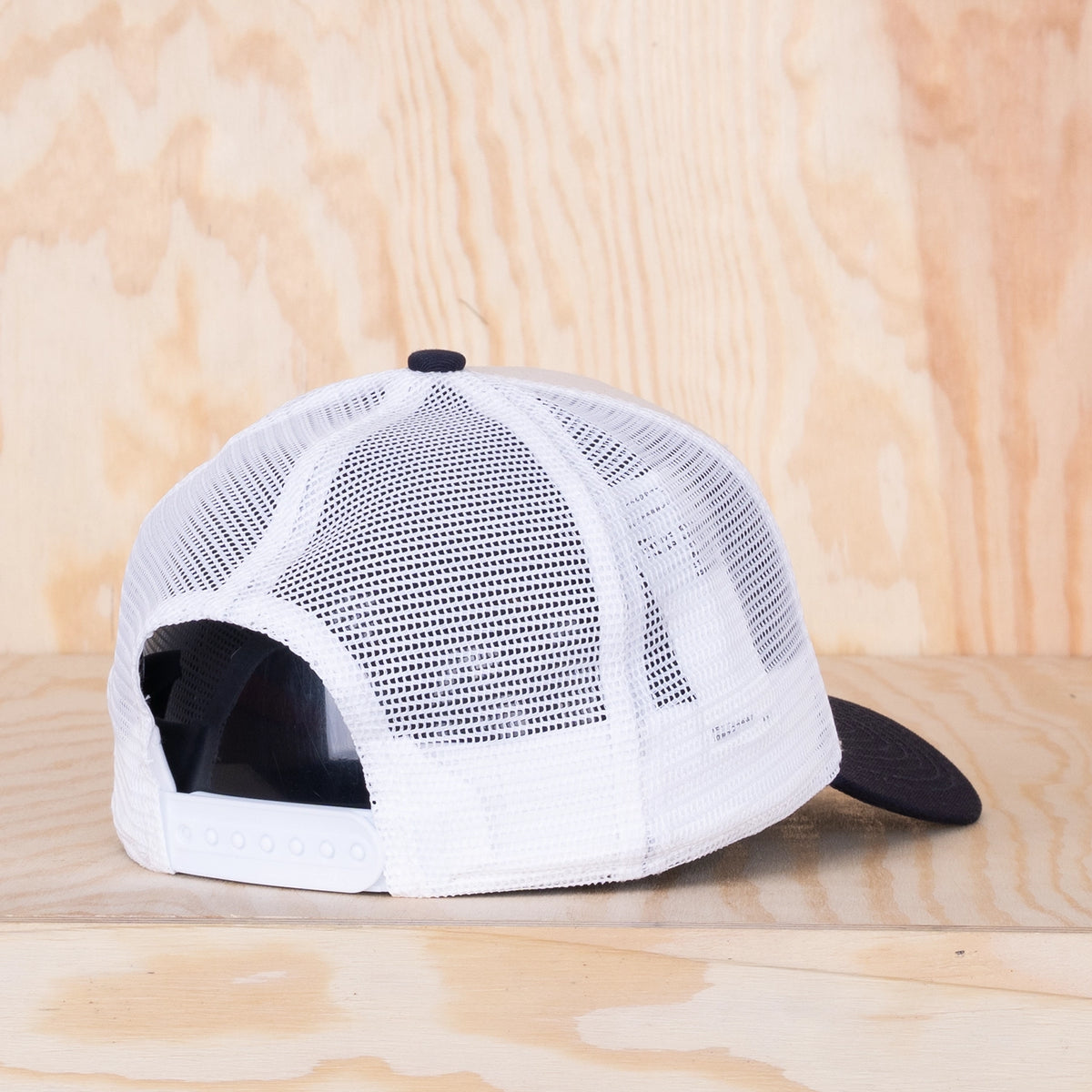 New Era Red Bull F1 9Forty Light Beige