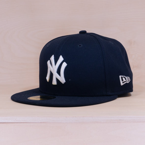 New Era 59FIFTY Authentic Collection Cap NY Navy/White