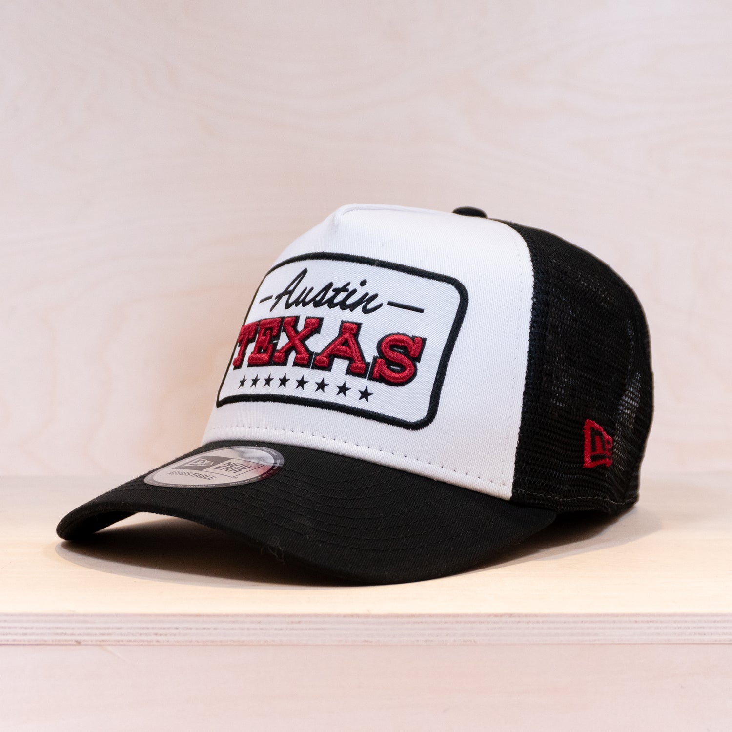 New Era Location Patch Texas Trucker Cap Black/White
