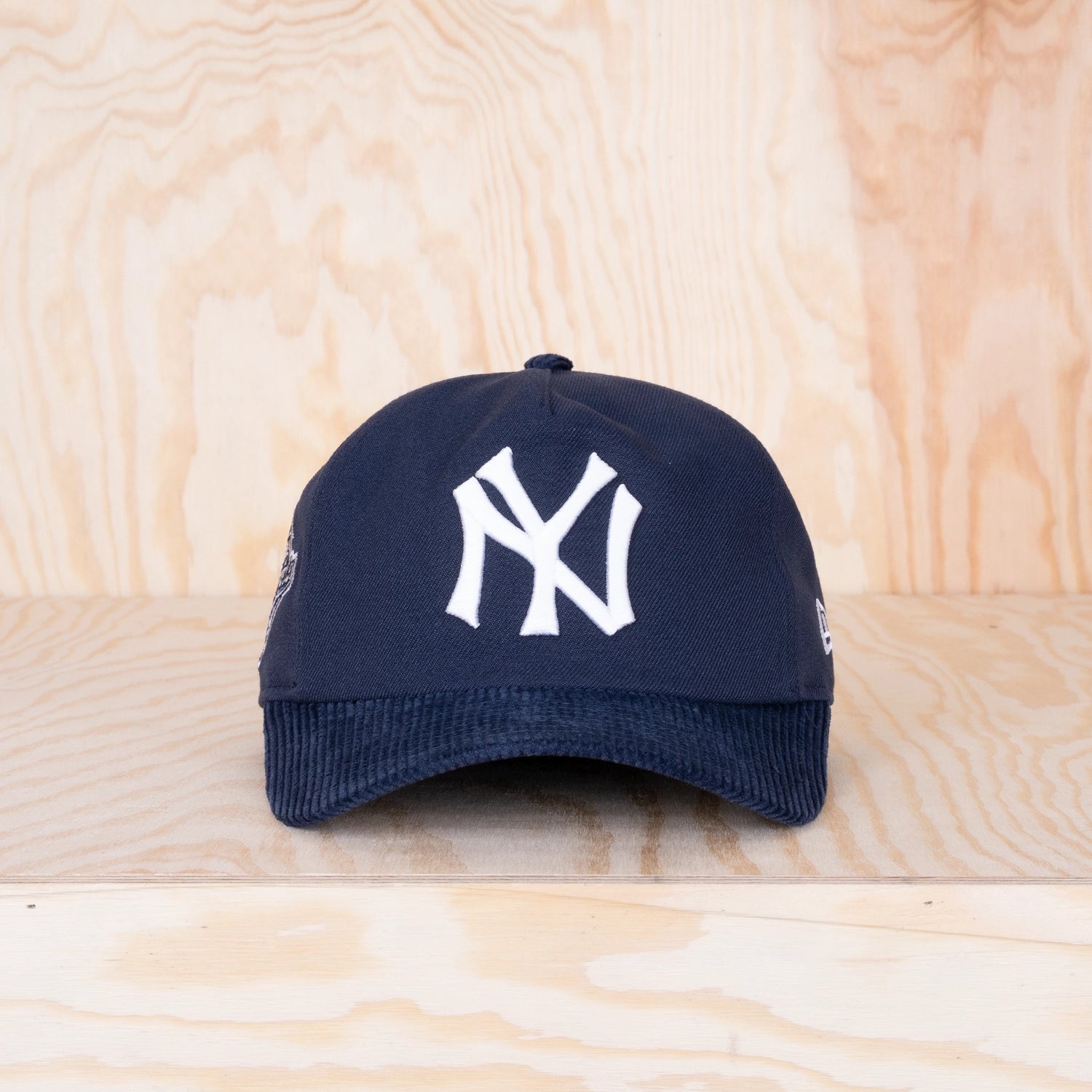 New Era 19Twenty New York Yankees MLB Cooperstown Cord Navy