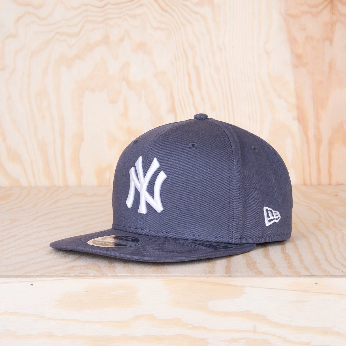New Era 9FIFTY League Essential New York Yankees Grey / Dark Charcoal