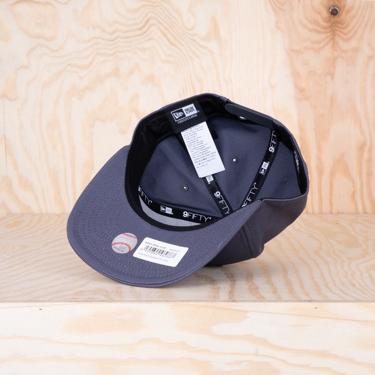 New Era 9FIFTY League Essential New York Yankees Grey / Dark Charcoal