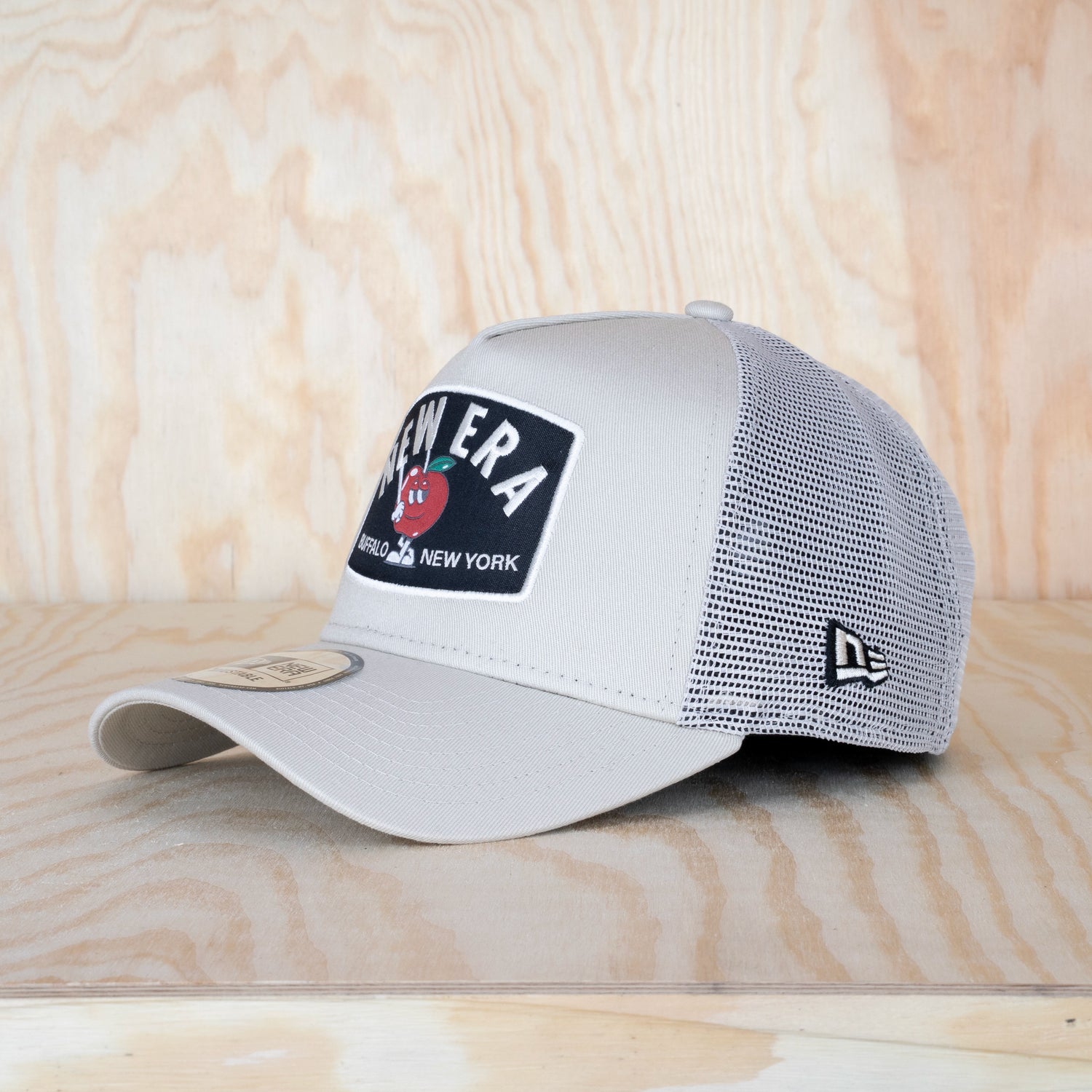 New Era Summer Patch 9FORTY A-Frame Trucker Cap Cream
