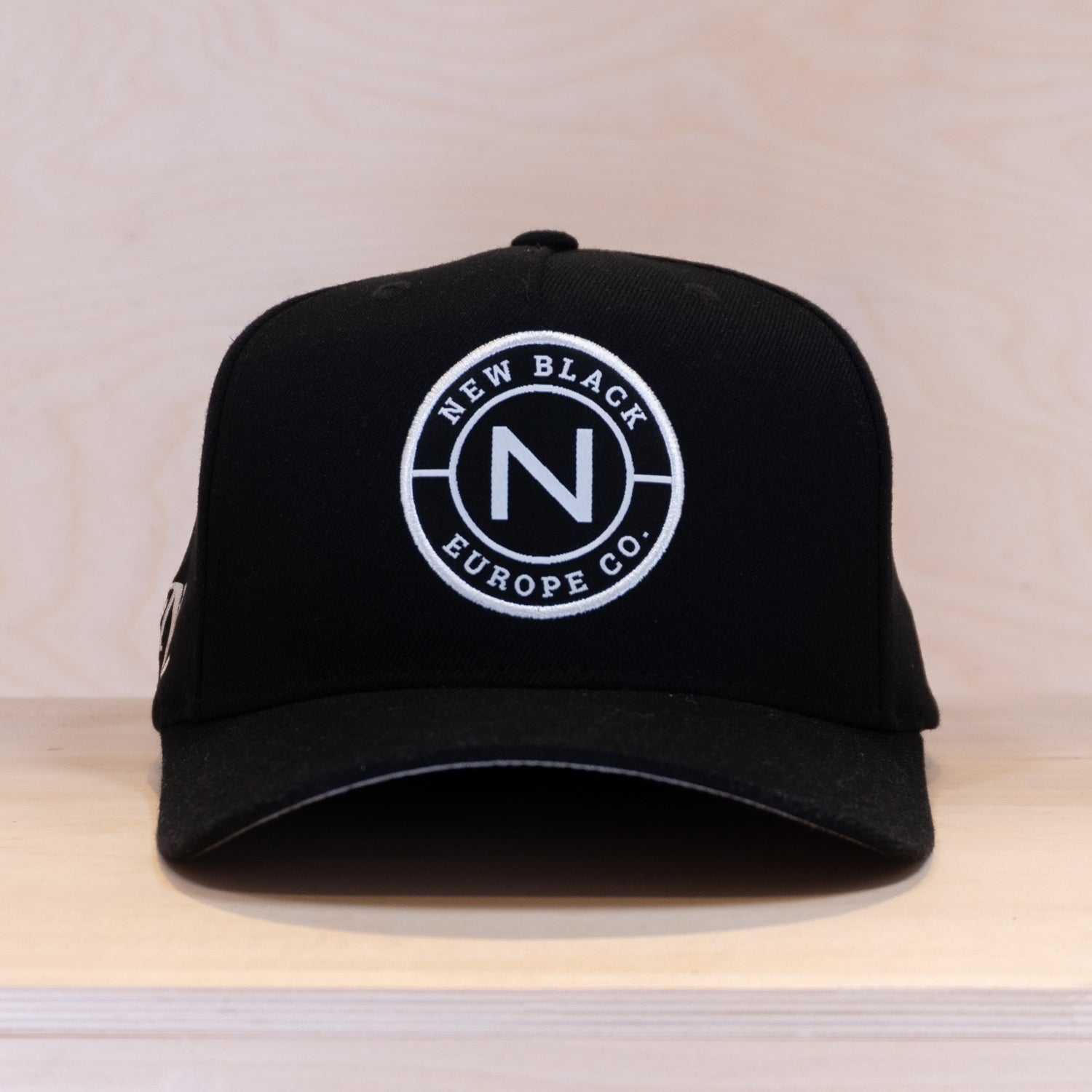 New Black Circle A-frame Cap Black