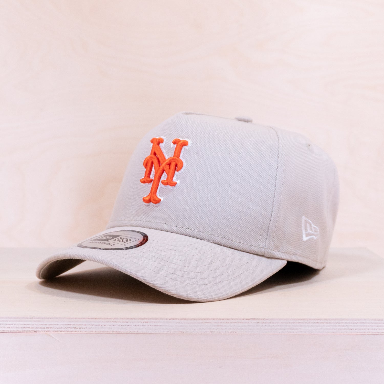 New Era New York Mets MLB Outline Script 9FORTY A-Frame Cap Light Beige