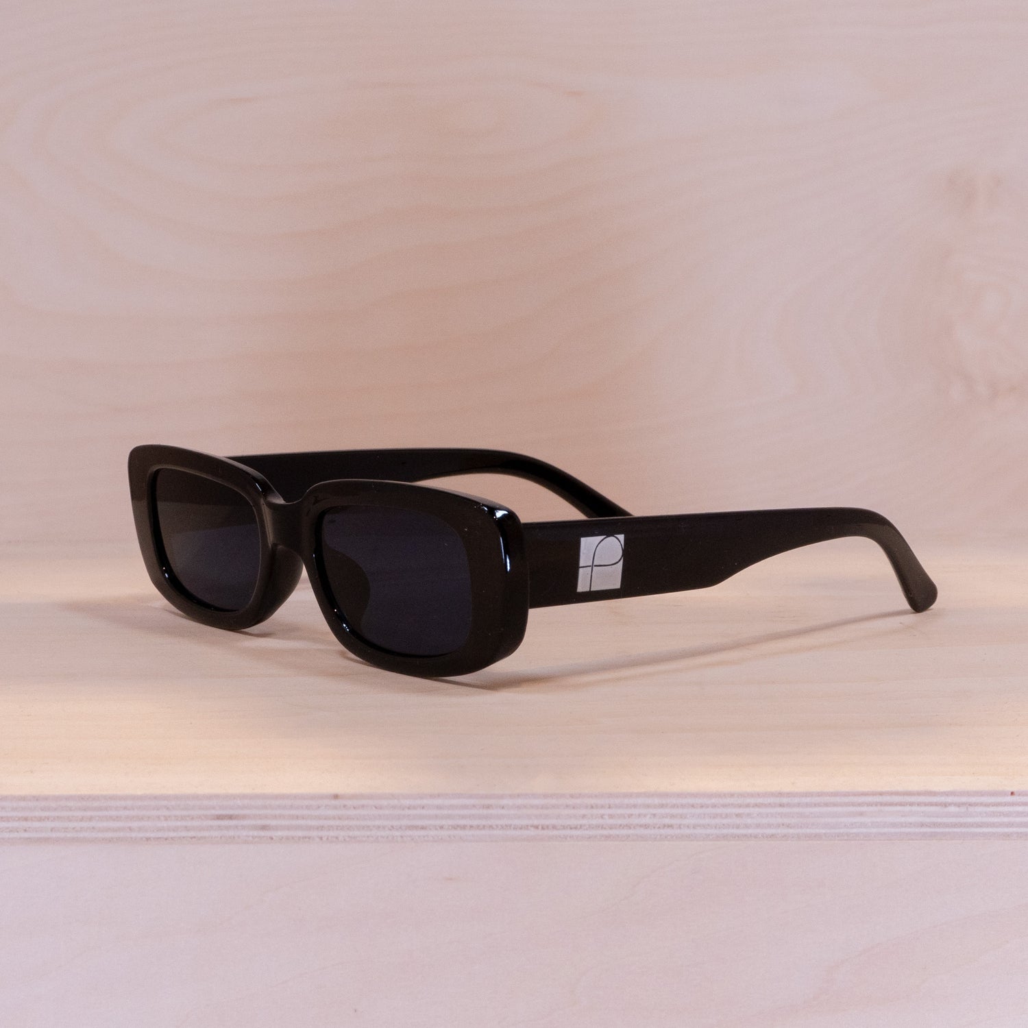 Penumbra Jacce Shade Black