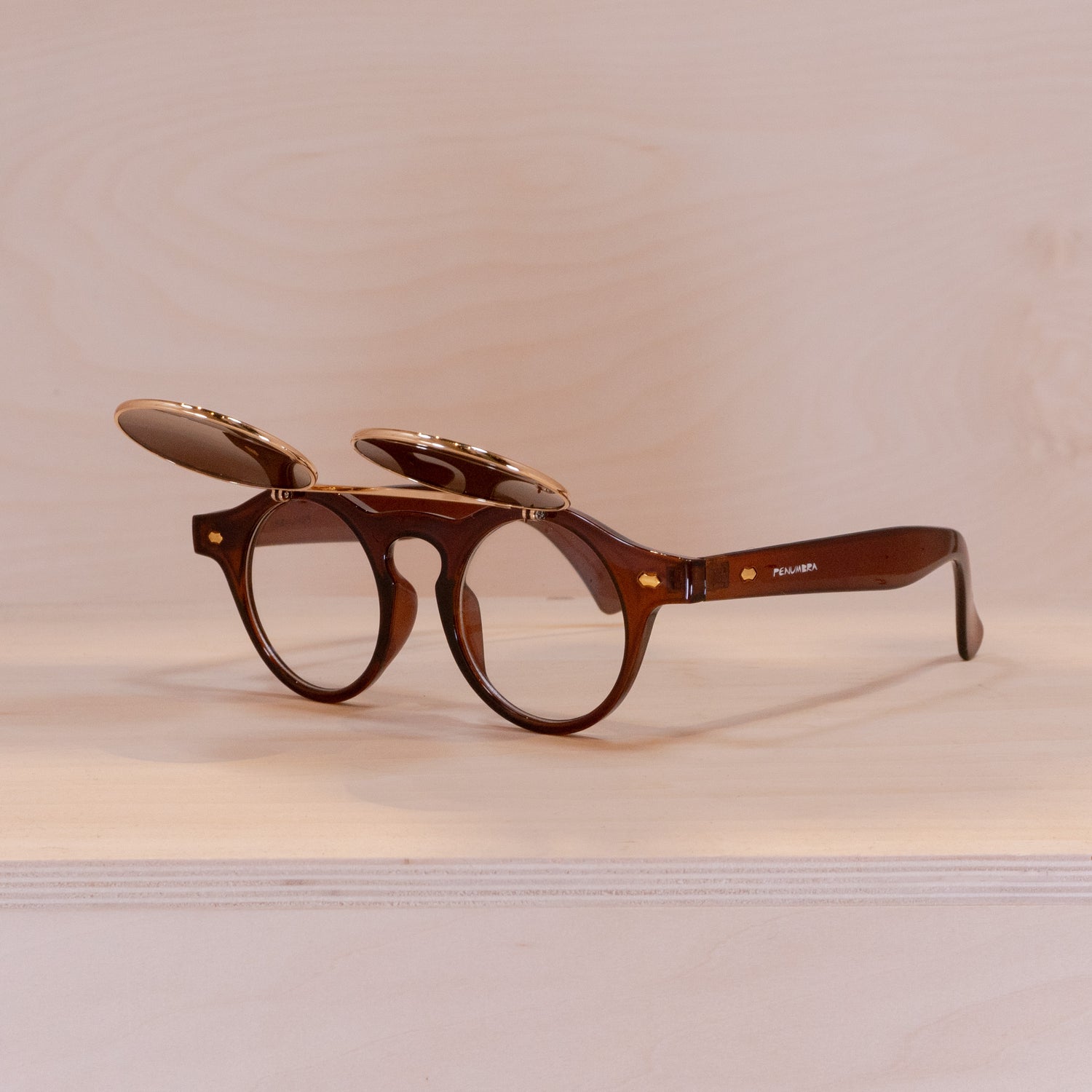 Penumbra Yohanna Shade Tea