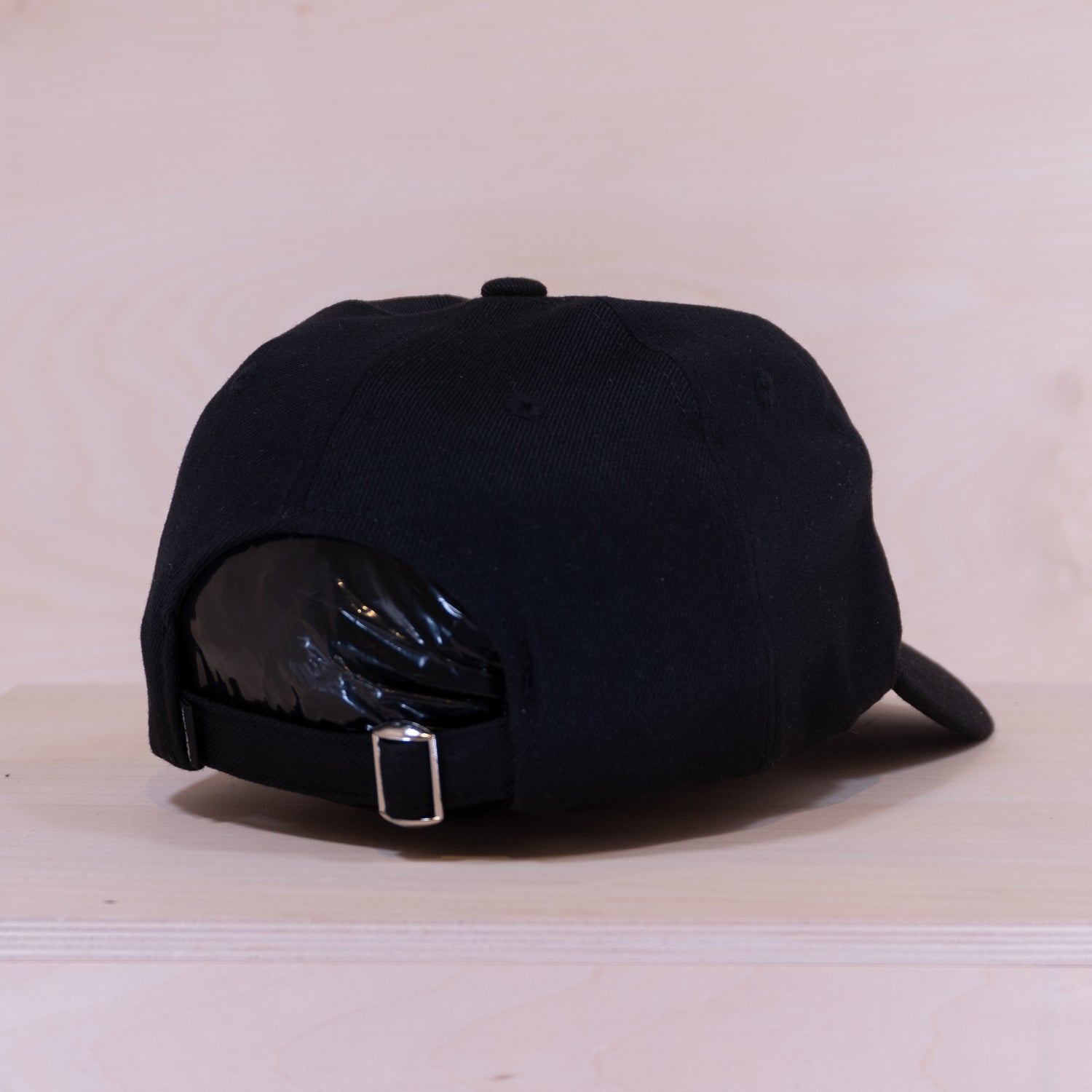 Patches JB Globe Anti-Fit Cap Black