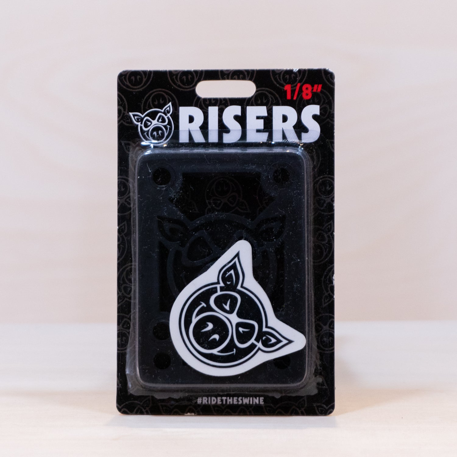 Pig Skateboard Risers 1/8 Black