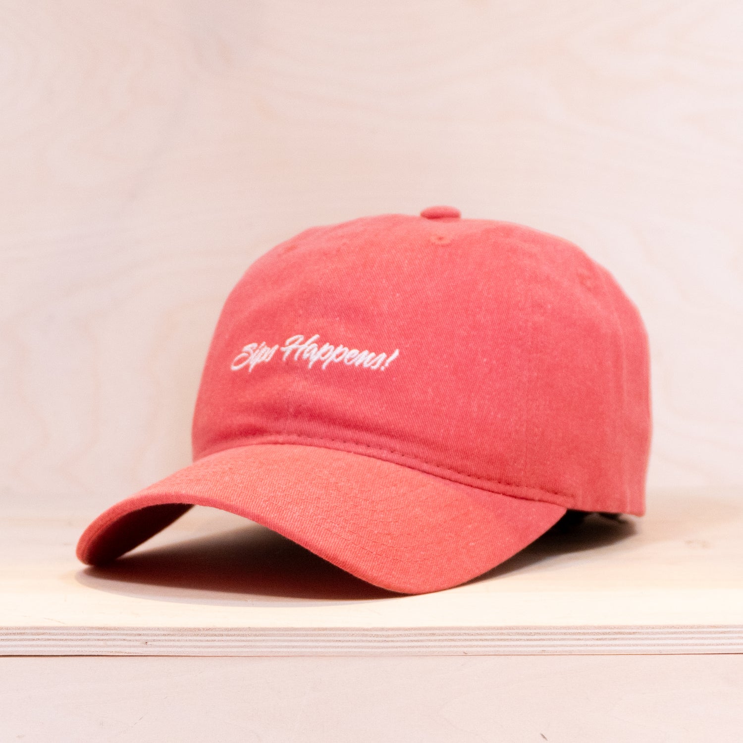 Ca´put Sips Happen Dad Cap Washed Red