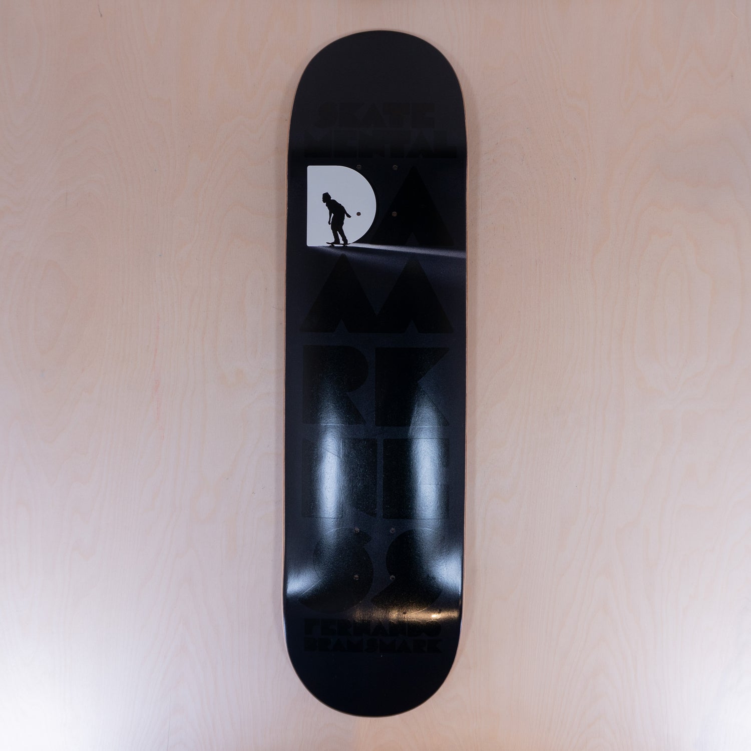 Skate mental Daarkness 8.25 Skatedeck
