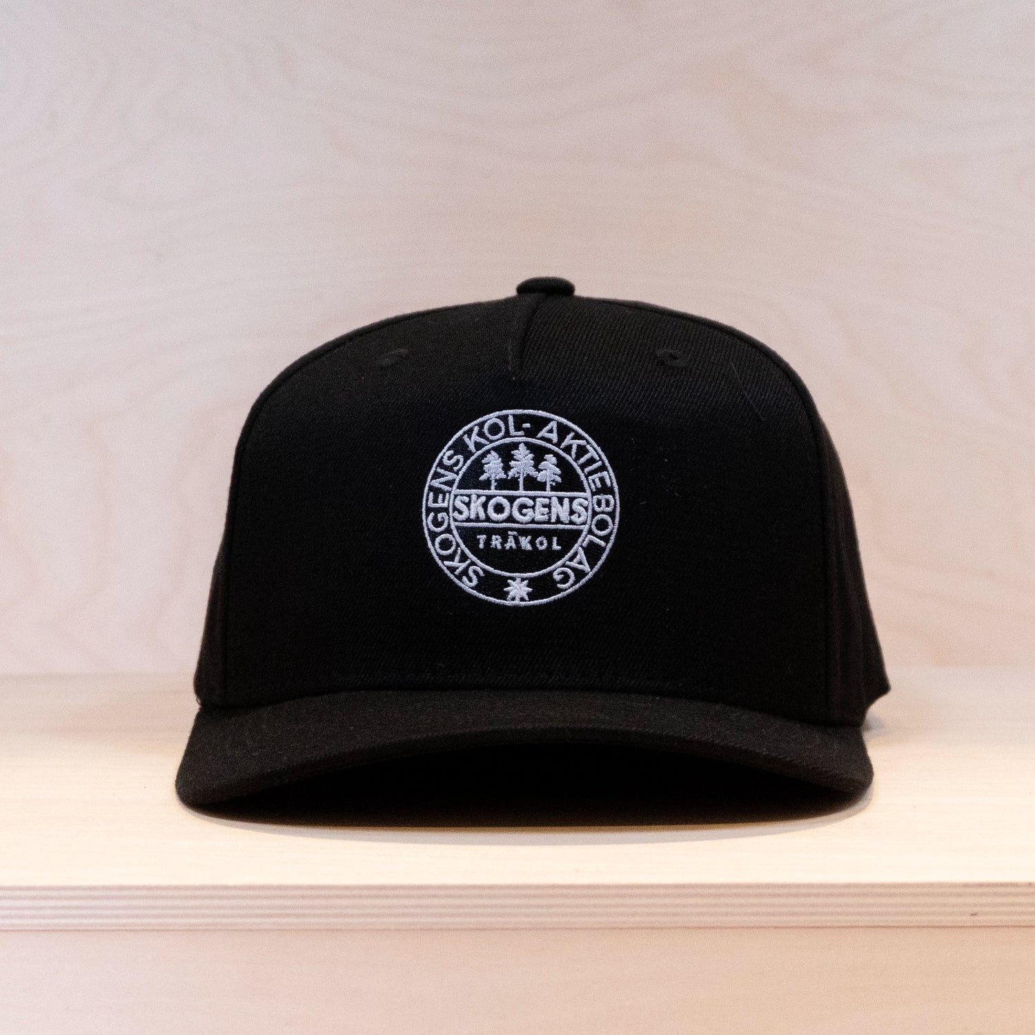 Skogens Logo A-frame Cap Black
