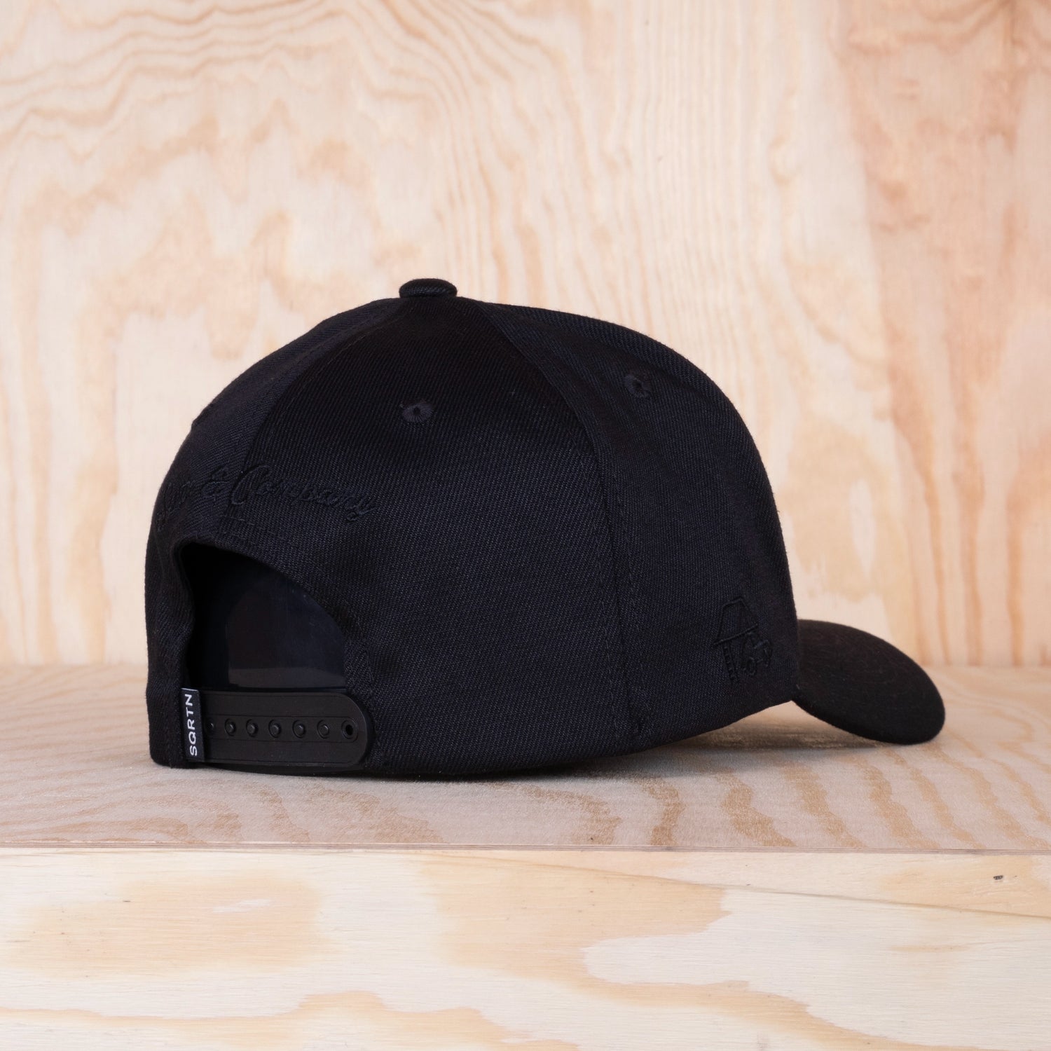 Sqrtn Collab 120 Cap TKT Black