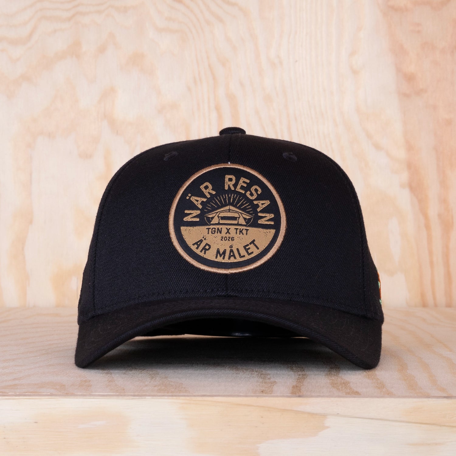 Sqrtn Collab 120 Cap TKT Black