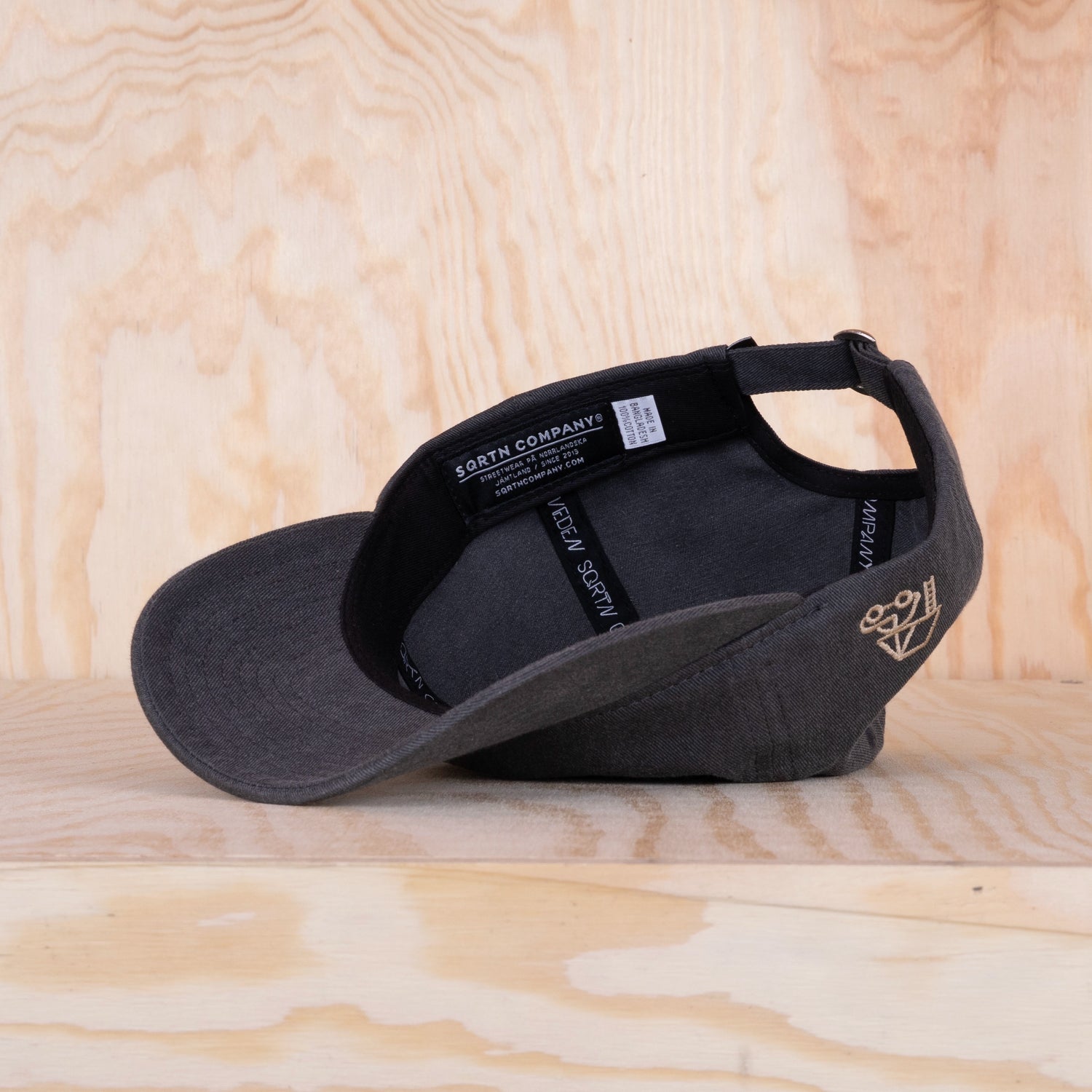 Sqrtn Collab Logo Dad Cap TKT Peached Black