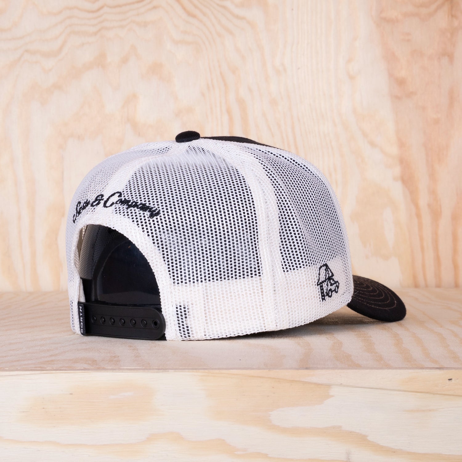 Sqrtn Explore Trucker Cap TKT Black