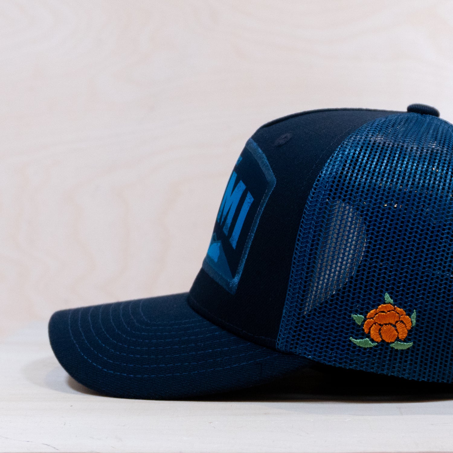 Sqrtn Great Sápmi Trucker Cap Navy