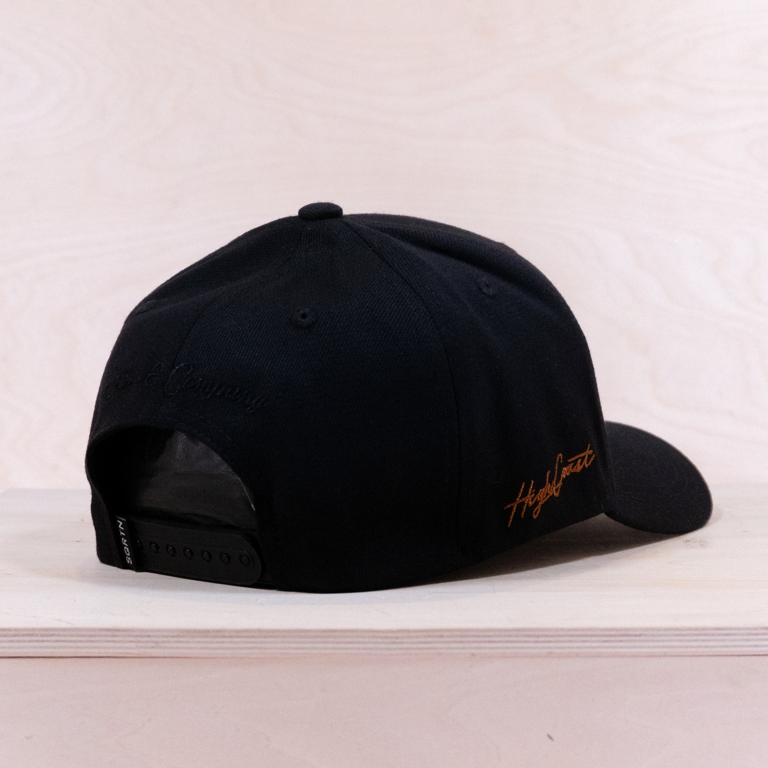 Sqrtn HCW Collab 120 Cap Black