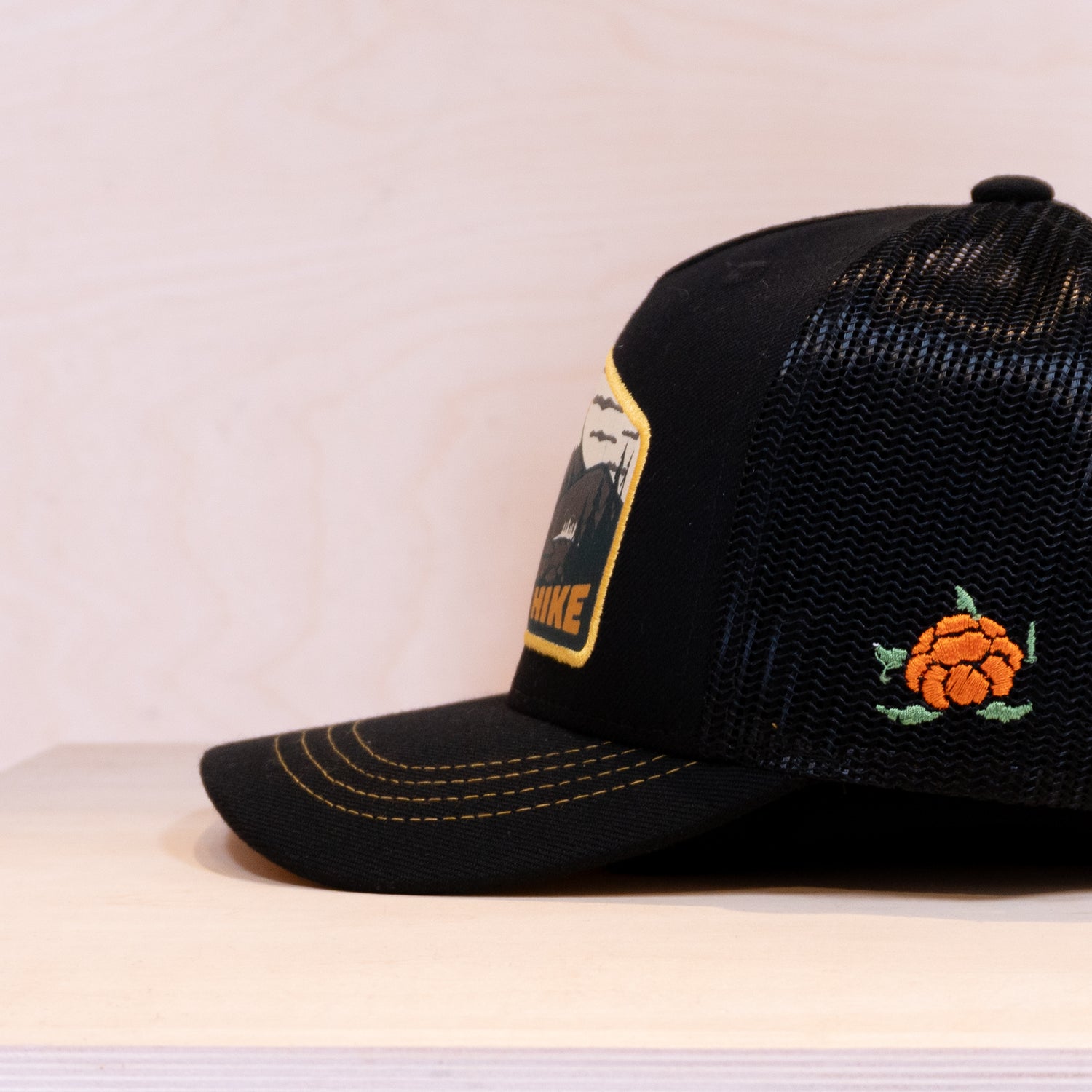 Sqrtn Hike Kids Trucker Cap Black