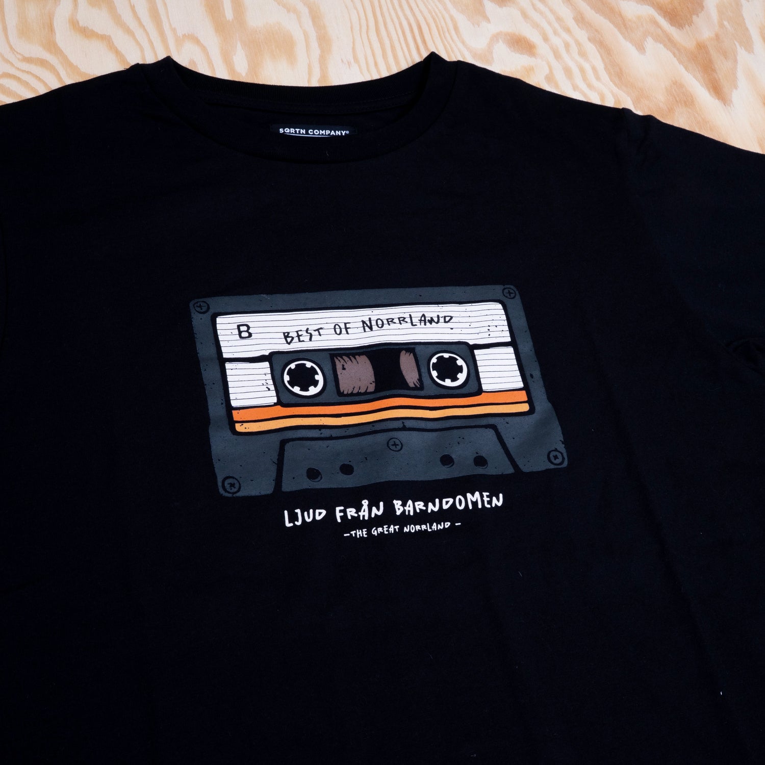 Sqrtn Kassett T-shirt Black