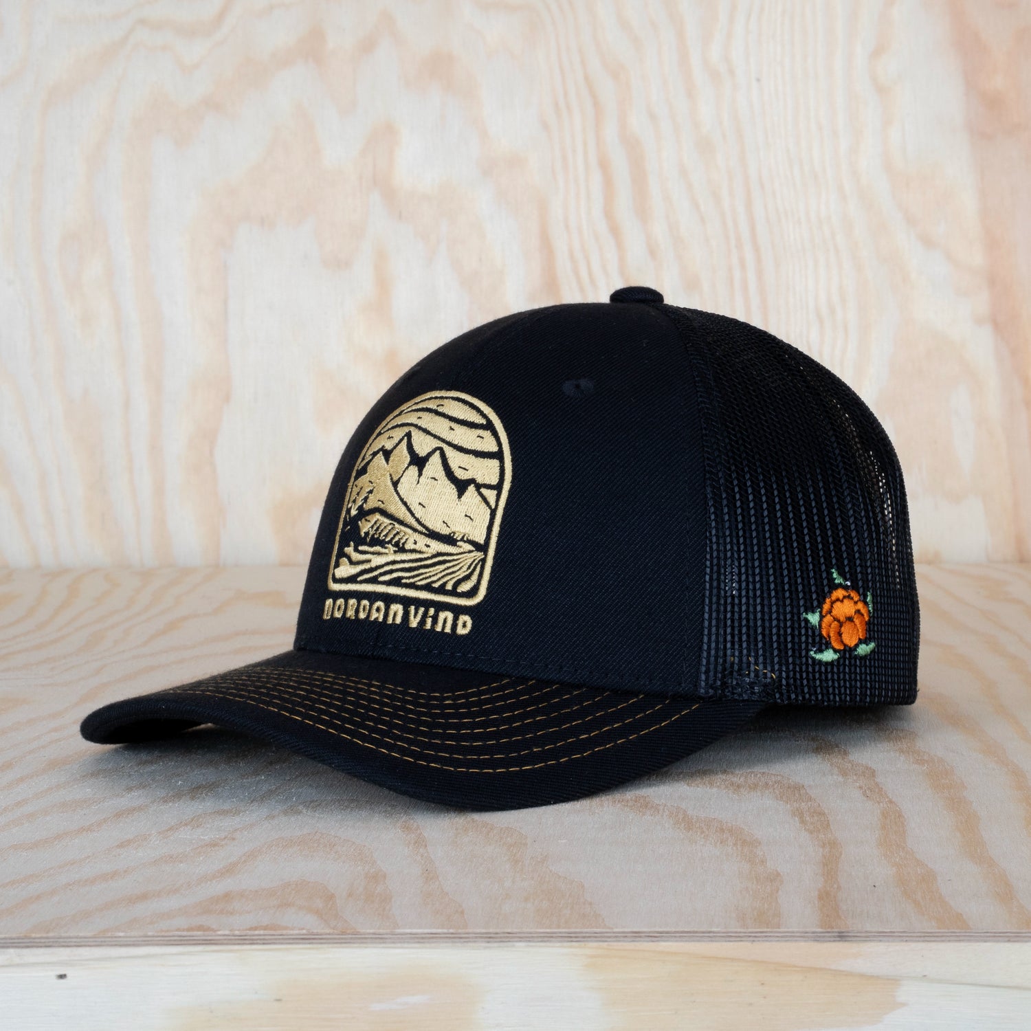 Sqrtn Nordanvind 2 Low Trucker Cap Black