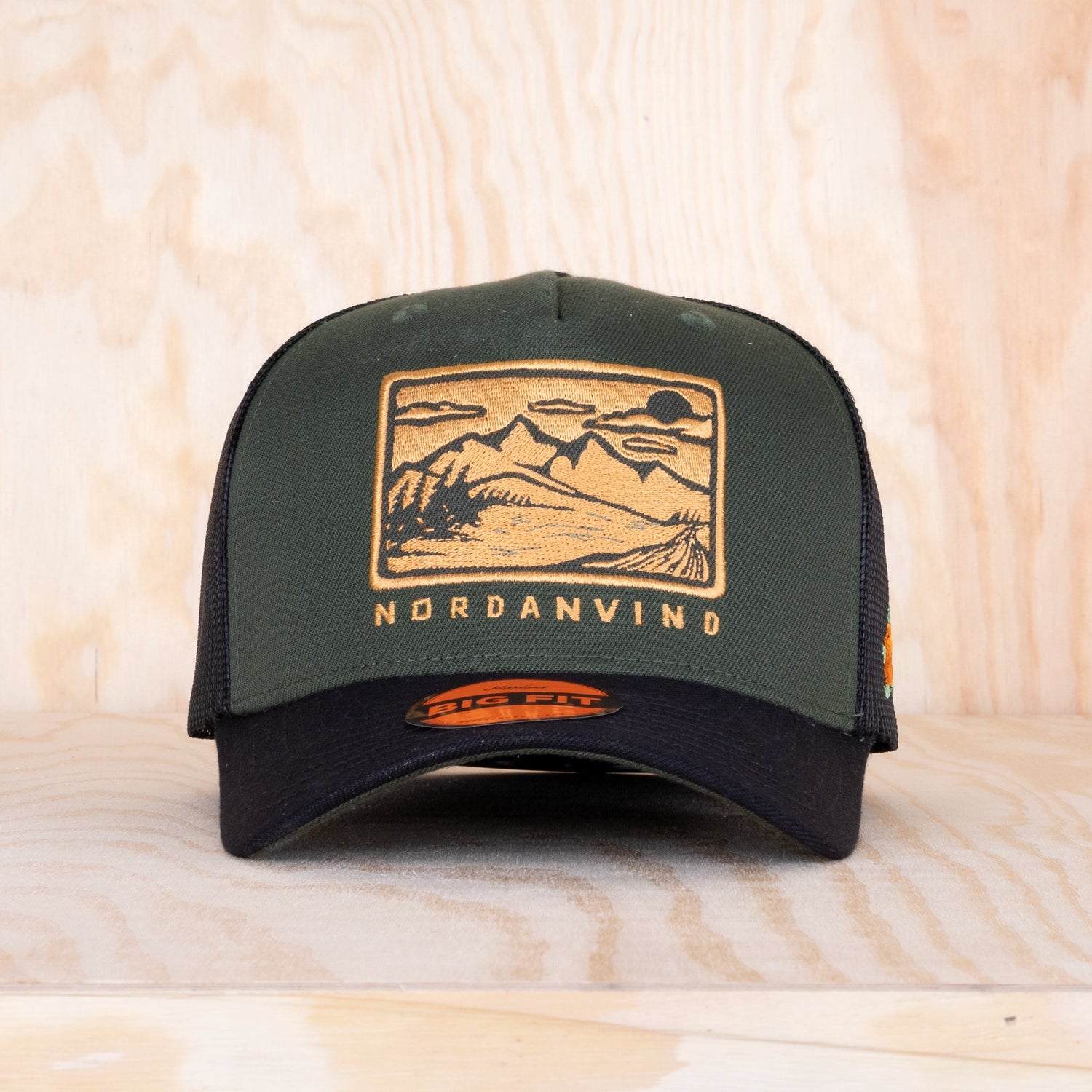Sqrtn Nordanvind Big-Fit Trucker Cap Olive
