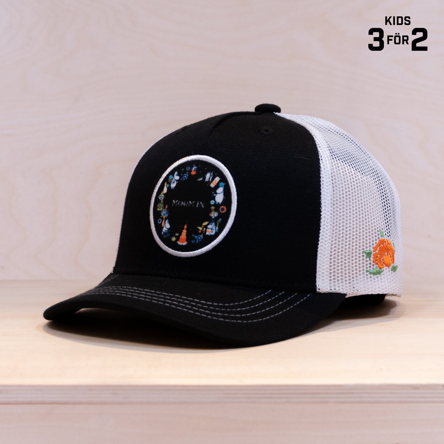 Sqrtn Mumin Circle Kids Trucker Cap Black