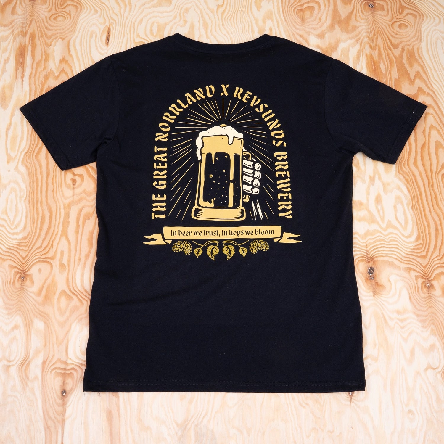 sqrtn Trust T-shirt Revsund Black