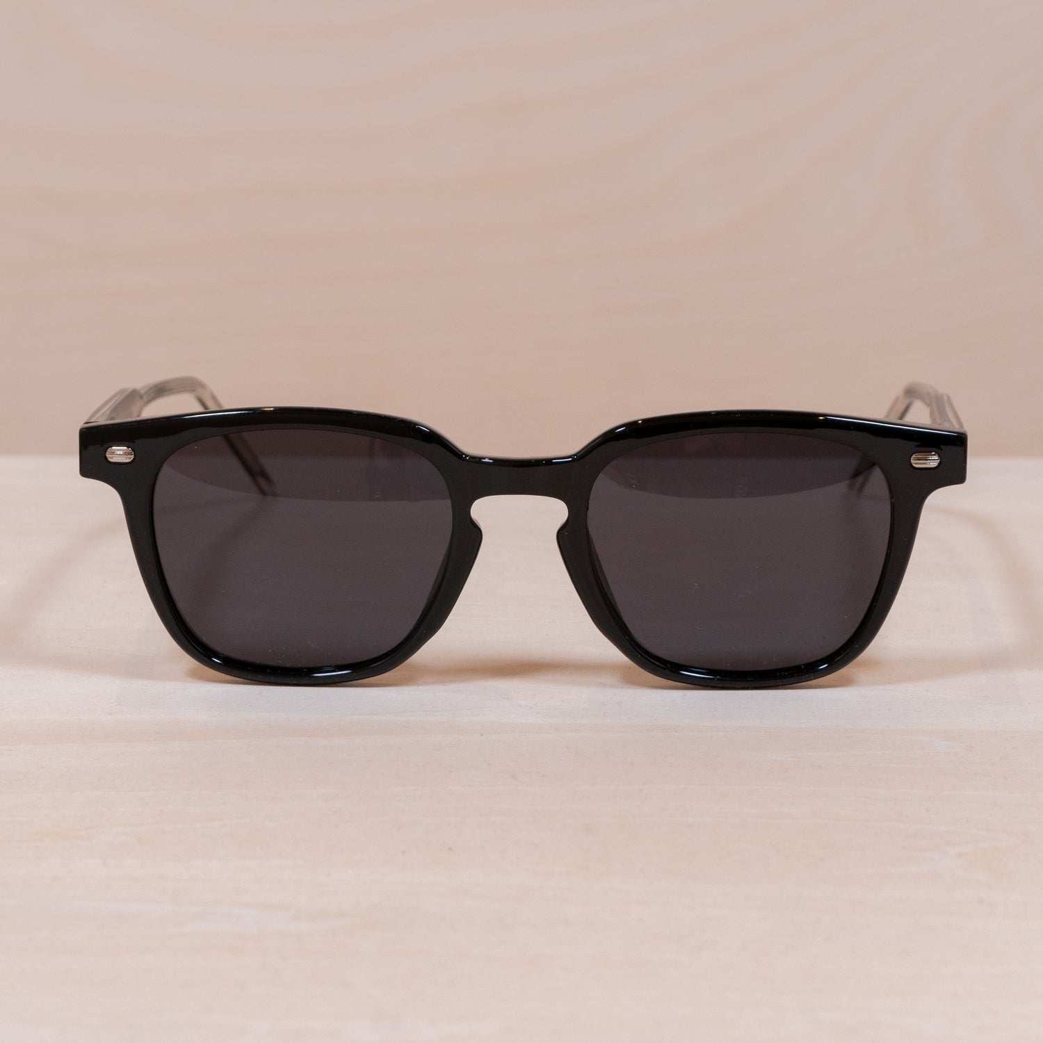 Penumbra Arre Shades