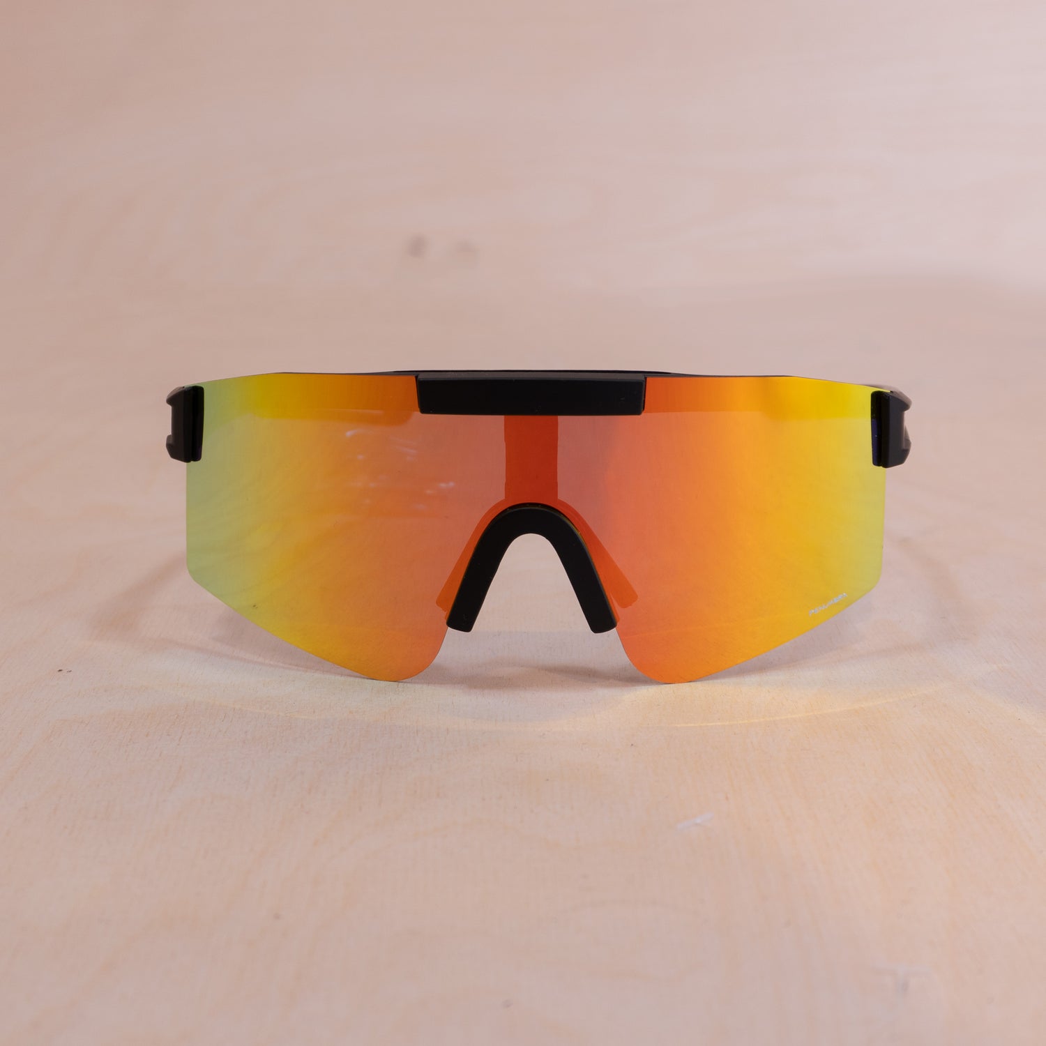 Penumbra Joel Shade Red