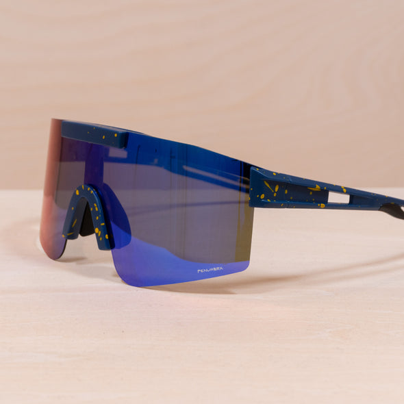 Penumbra Joel Shade Blue